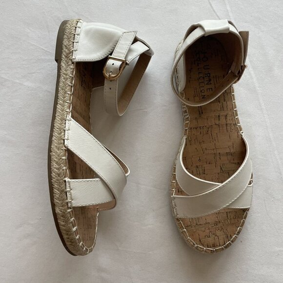 Women's / Teen's Journee Collection Lyddia Sandals Size 8 - Picture 2 of 9